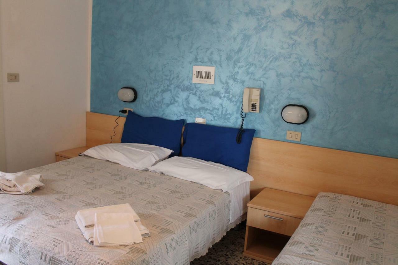 Hotel Loretta 리미니 외부 사진
